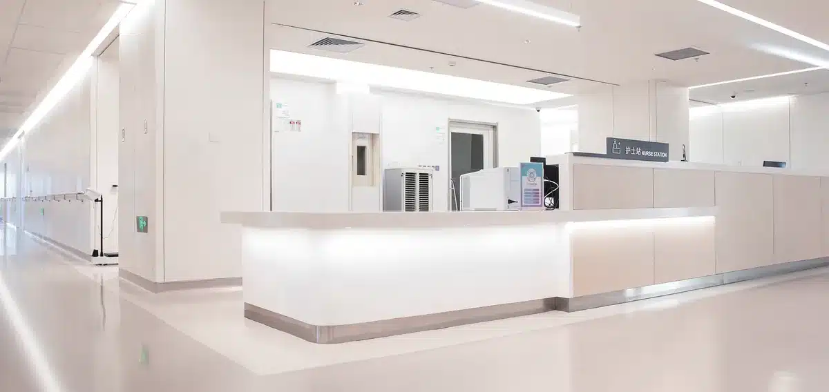 International patient consultation at Beijing GoBroad Hospital oncology department