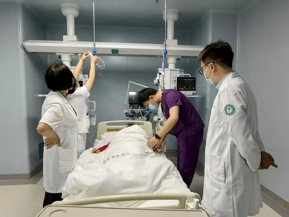 Luxury medical facility at Boao Lecheng Hainan China — international standard private hospital for stem cell and anti-aging programs for executives
